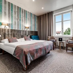 hotellátogatás