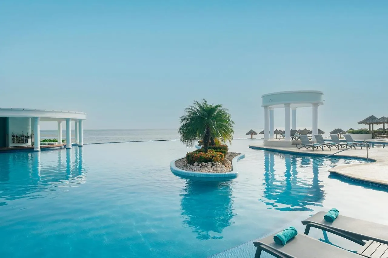 Üdülőközpont Iberostar Selection Rose Hall Suites (Adults Only) Montego Bay